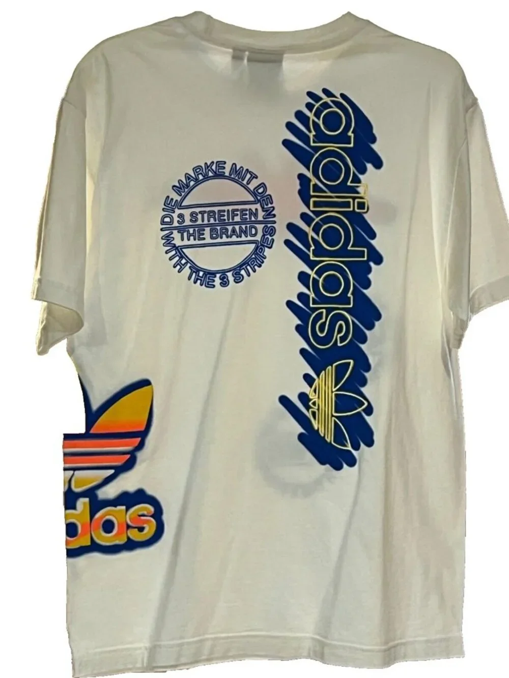 Men's Adidas Die Market Mit Den 3 streifen the Brand shirt-size M